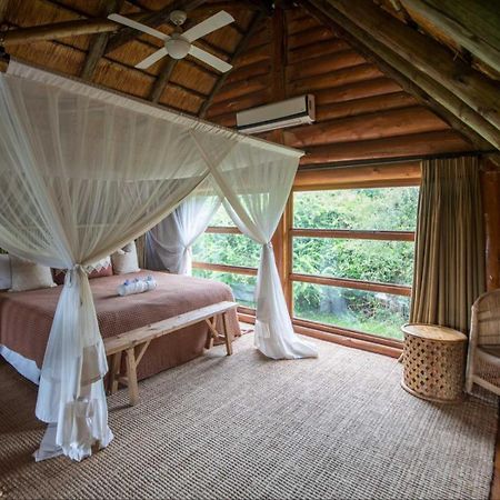 Rhino River Lodge Manyoni Private Game Reserve Exterior foto