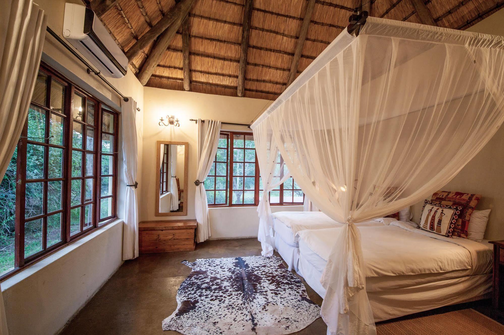 Rhino River Lodge Manyoni Private Game Reserve Exterior foto